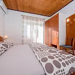 House Predrag * Supetarska Draga