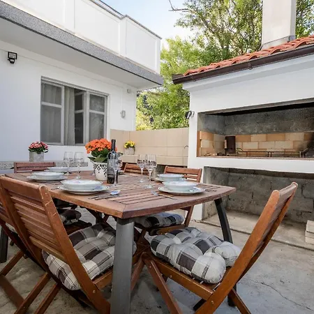 Nyaraló House Predrag