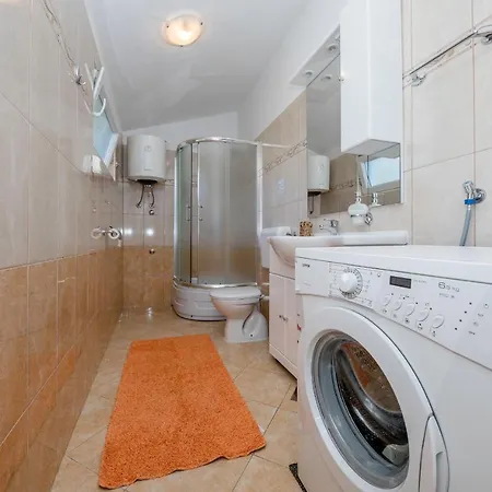 House Predrag Vikendica *