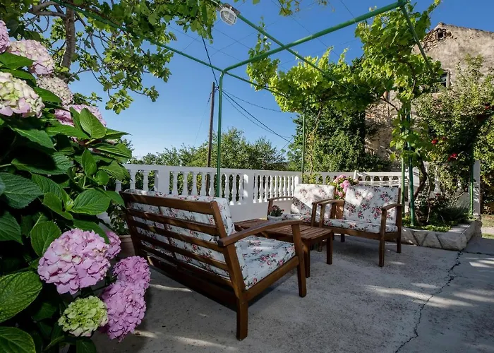 House Predrag Дом отдыха *